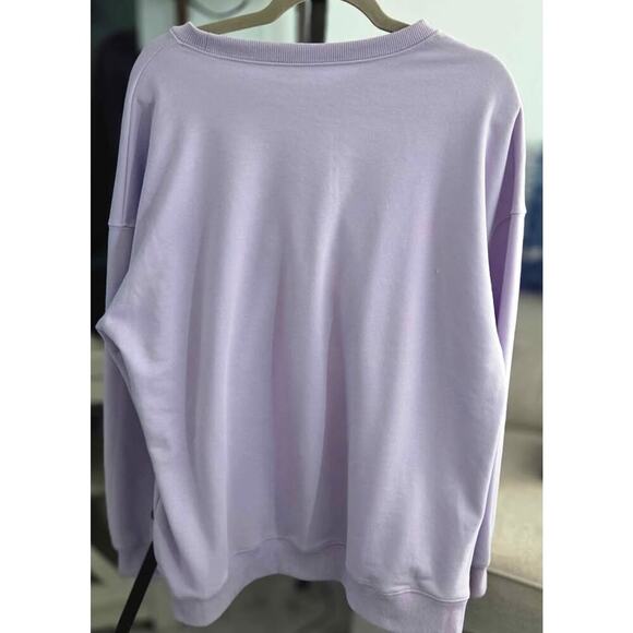 “BABE Graphic Sweatshirt – Lavender XL, Super Soft & Comfy!” - Picture 2 of 3